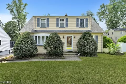 20 Hatfield St, Caldwell, NJ 07006