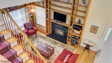 11 Lockhaven Ct, Bedminster, NJ 07921 photo 21