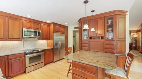 11 Lockhaven Ct, Bedminster, NJ 07921 photo 11