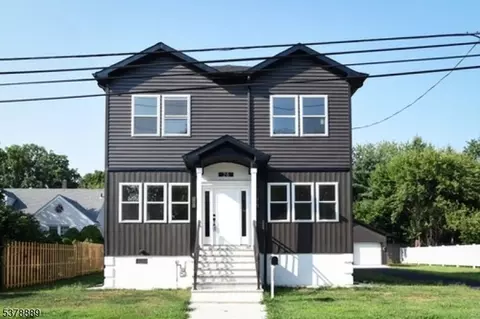 28 Plymouth Pl, Edison, NJ 08837