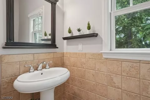 7 Clark St, Summit, NJ 07901 photo 13