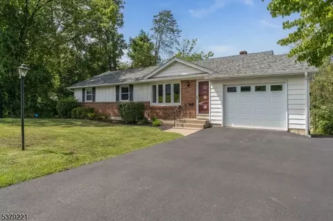 223 Beers St, Phillipsburg, NJ 08865