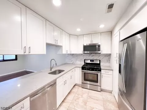 4 Brandywine Ct UNIT 7, Vernon, NJ 07462