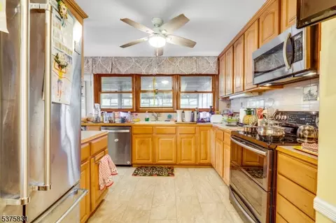 212 Parkside Rd, Plainfield, NJ 07060 photo 5