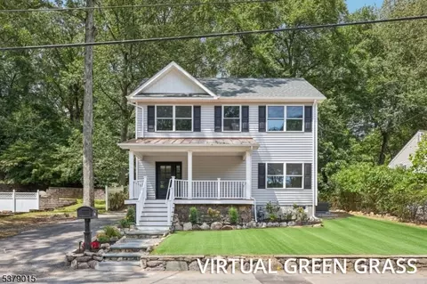 70 Oakland Ave, Rockaway, NJ 07866