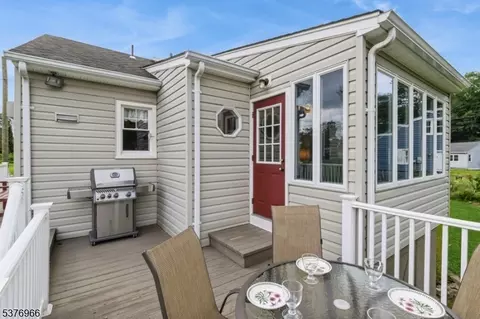 600 Mountain View Ter, Middlesex, NJ 08846 photo 36