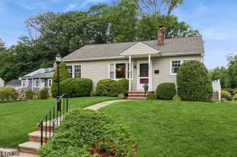 600 Mountain View Ter, Middlesex, NJ 08846