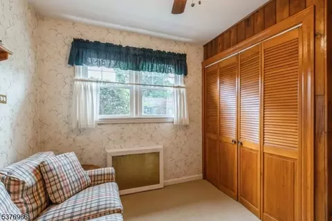 600 Mountain View Ter, Middlesex, NJ 08846 photo 28