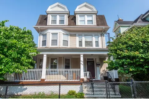 824-826 S 13th St, Newark, NJ 07108