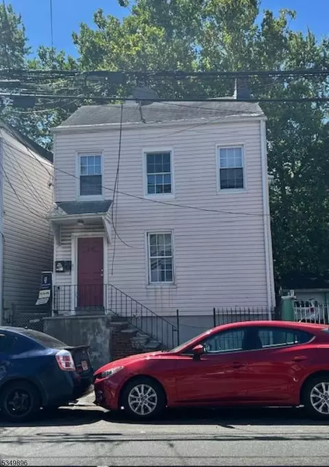 258 12th Ave, Paterson, NJ 07514