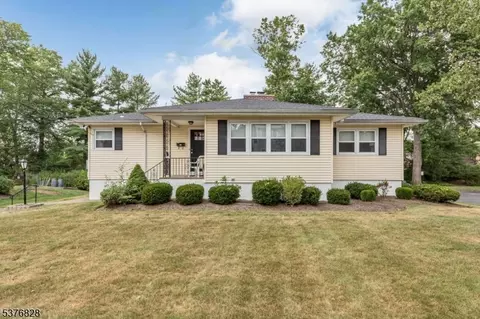 96 North St, Madison, NJ 07940