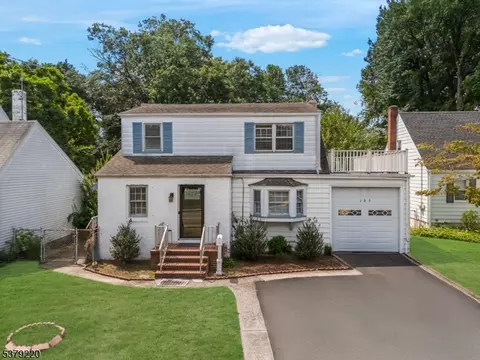 123 Central Ave, Rochelle Park, NJ 07662