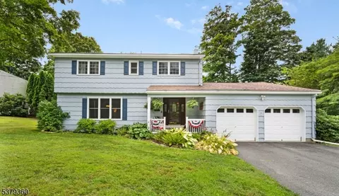 1 Pershing Ave, Budd Lake, NJ 07828