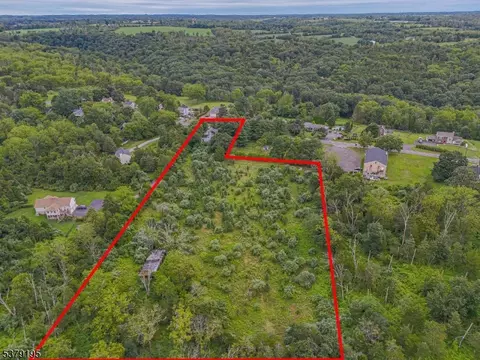 45 Everittstown Rd, Frenchtown Boro, NJ 08825