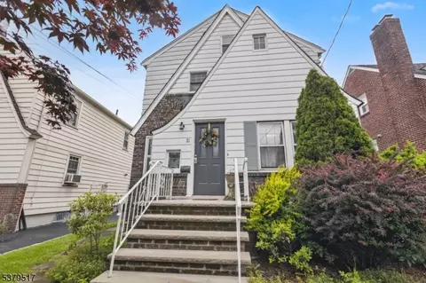 21 Berkeley Ave, Belleville, NJ 07109