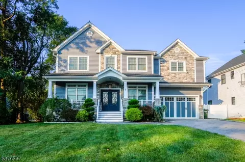 5 Sunset Dr, Clark, NJ 07066