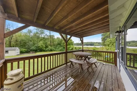 503 Pocasset Rd, Highland Lakes, NJ 07422