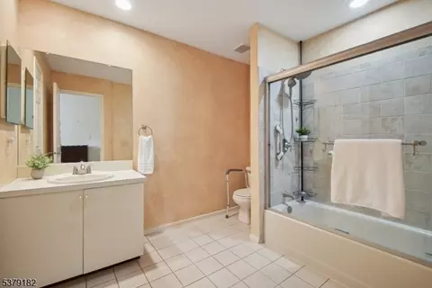 3211 Park Pl, Springfield, NJ 07081 photo 30