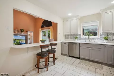 3211 Park Pl, Springfield, NJ 07081 photo 16