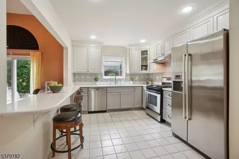 3211 Park Pl, Springfield, NJ 07081 photo 11