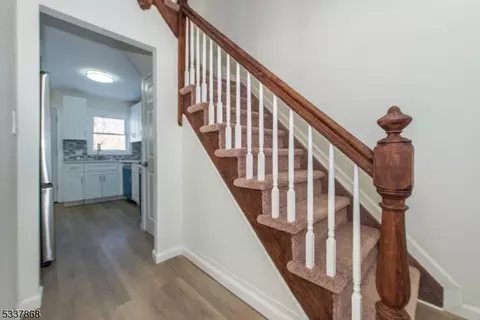 Entry Way - 419 Central Ave, Wayne, NJ 07470 photo 5 of 5