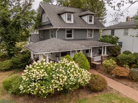 459 E Main St, Somerville, NJ 08876