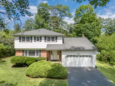 67 Emerson Ln, Berkeley Heights, NJ 07922
