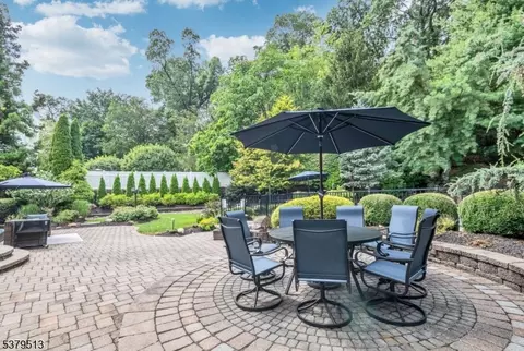14 Stratton Dr, Wayne, NJ 07470 photo 47