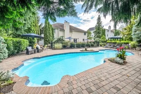 14 Stratton Dr, Wayne, NJ 07470 photo 44