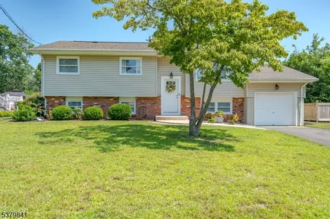 1468 Randolph St, Toms River, NJ 08753