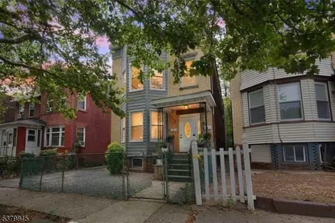 159 Milford Ave, Newark, NJ 07108