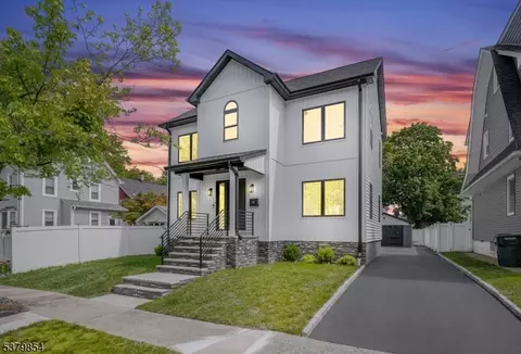 63 Grove St, Rutherford, NJ 07070