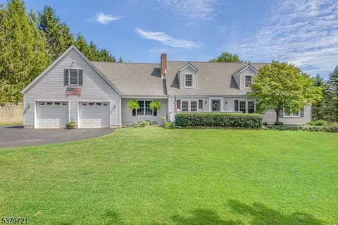 127 Layton Rd, Wantage, NJ 07461