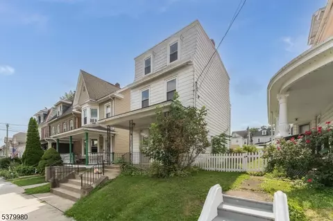 164 Summit Ave, Phillipsburg, NJ 08865