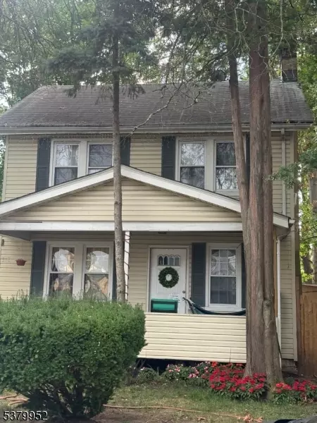 318 Halsey St, Plainfield, NJ 07063