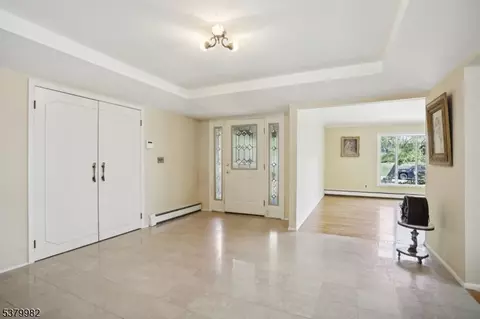 12 Baker St, Wayne, NJ 07470 photo 4