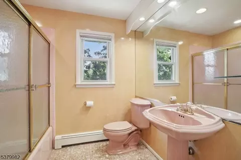 12 Baker St, Wayne, NJ 07470 photo 21