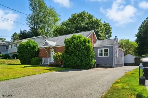 540 Vail Rd, Landing, NJ 07850