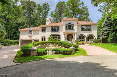 23 Oak Rdg, Springfield, NJ 07081