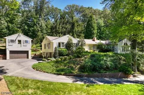 545 Steele Gap Rd, Bridgewater, NJ 08807