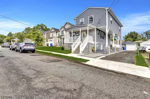 218 Church St, Woodbridge, NJ 07095