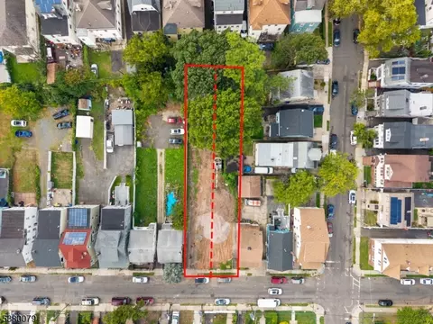 39 Grand Ave, East Orange, NJ 07018