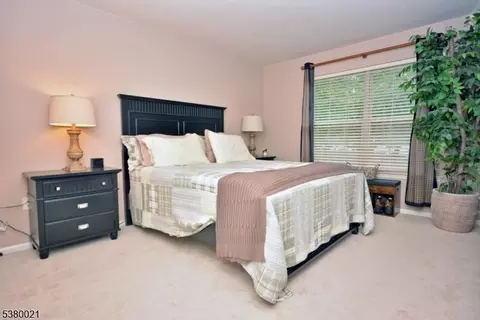 147 Potomac Dr Ondo, Basking Ridge, NJ 07920 photo 12