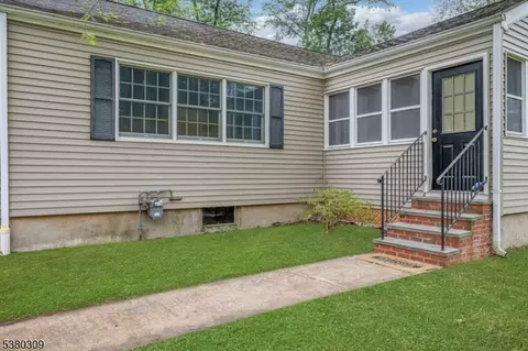 10 Emery Ave, Mendham, NJ 07945 photo 2