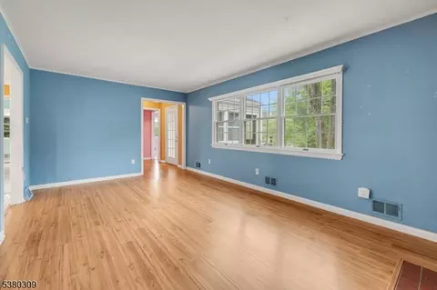 10 Emery Ave, Mendham, NJ 07945 photo 11