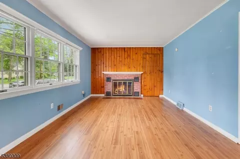 10 Emery Ave, Mendham, NJ 07945 photo 5