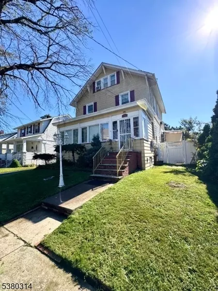 119 Burlington Ave, Paterson, NJ 07502