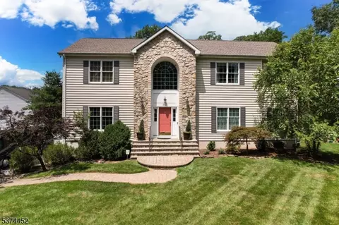 217-219 3rd St, Dunellen, NJ 08812