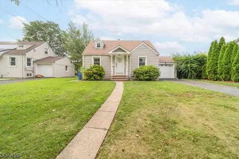 6 Alison Rd, Roselle, NJ 07203
