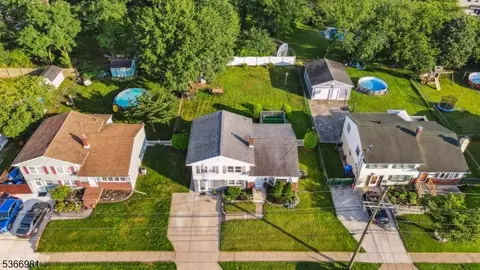 View/Area - 32 Washington Ave, Beverly, NJ 08010 photo 1 of 3